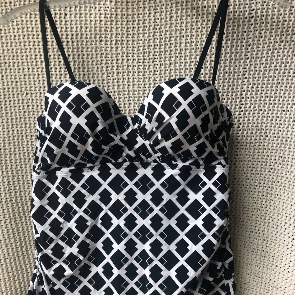 Women's Apt. 9 Twisted Bandeau Tankini Swim Top L
